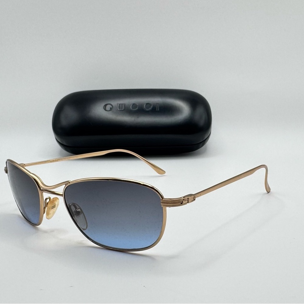 Gucci Gold-Tone Eyewear Temple Arm 1816 Aviator Blue Gradient Sunglasses